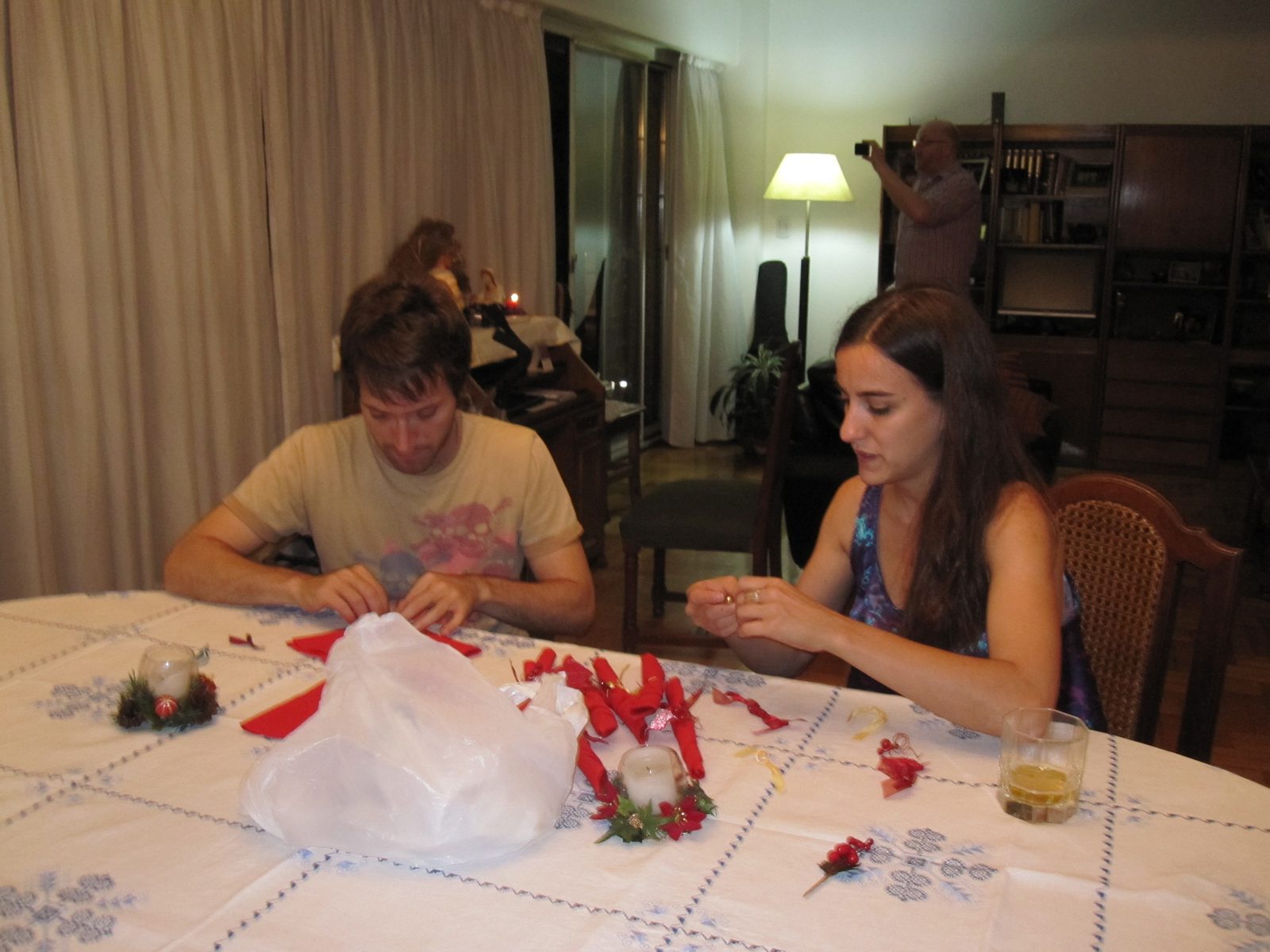 año001