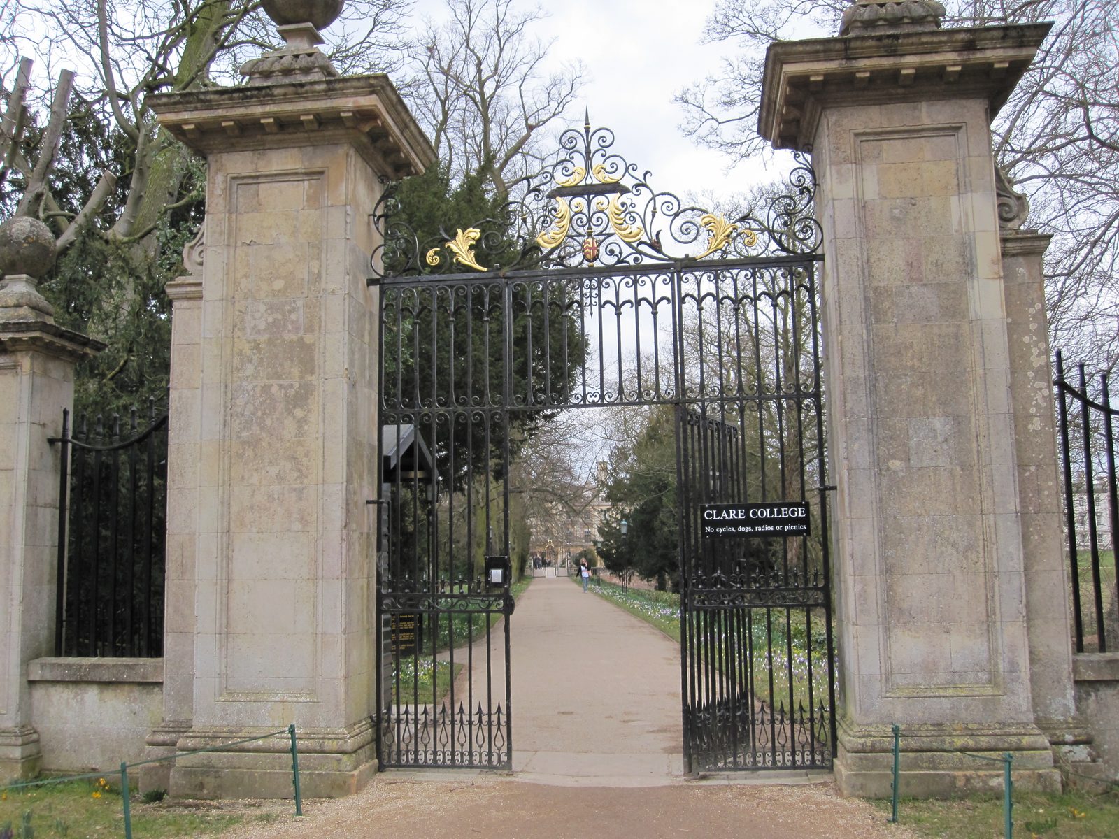 20 la entrada del Clare College