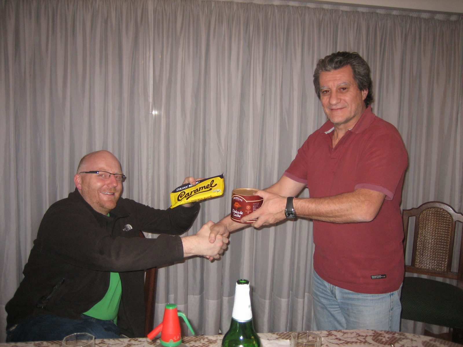 intercambiando presentes