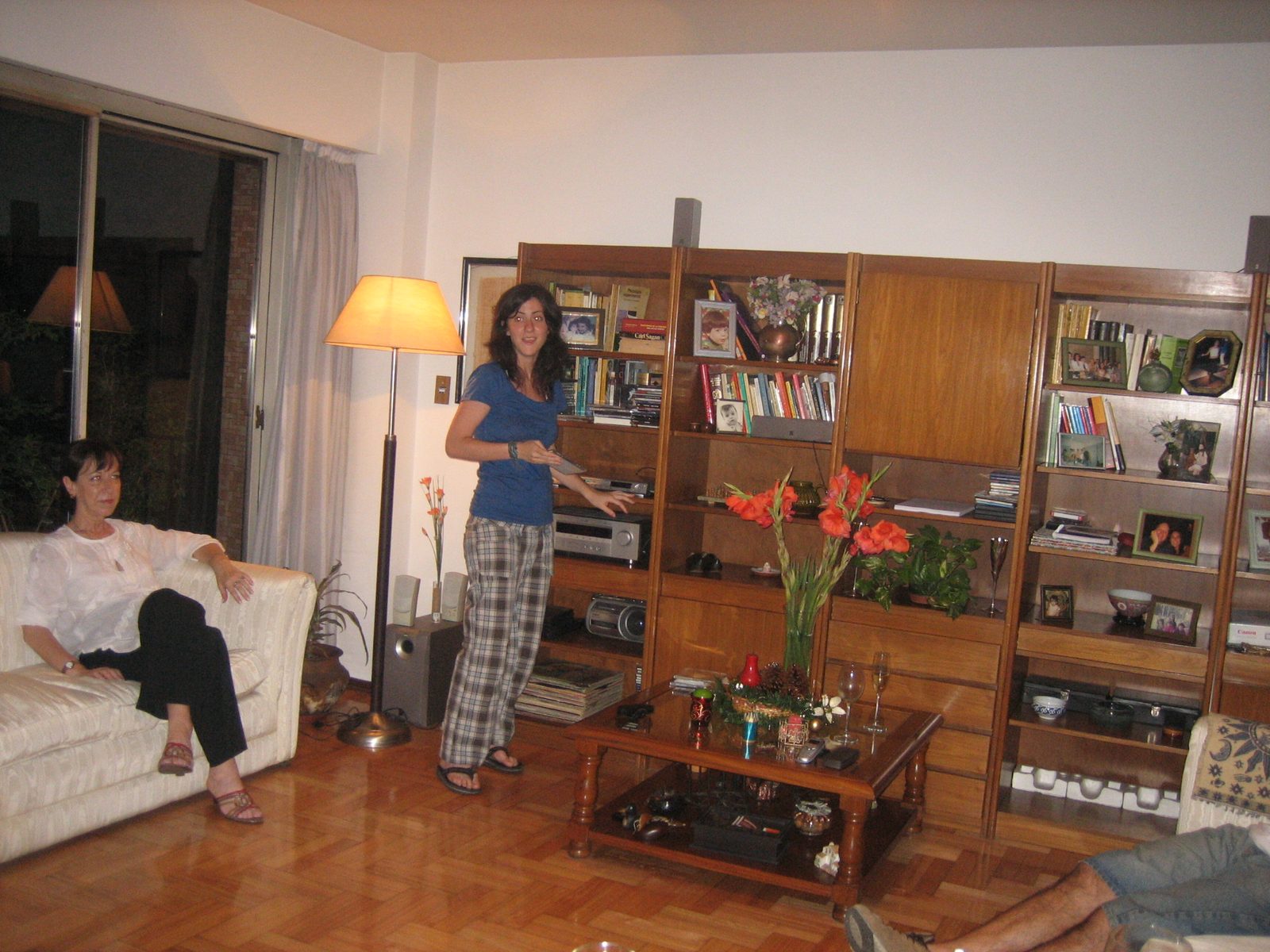 Rocio se hace cargo de la musica