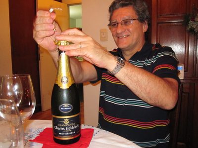 año010