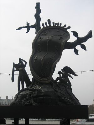 Dalí diseñó este reloj