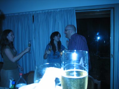 Los brindis en azul