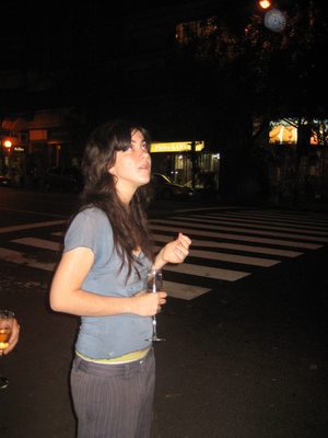 Y mirar los fuegos artificiales